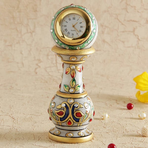 Vase Shaped Table Clock