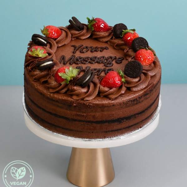 Vegan Chocolate Cake With Oreo And Strawberry (1 Kg)