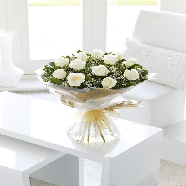White Rose Hand-tied