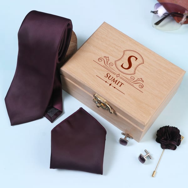 Wine Coloured Men's Accessory Set In Personalized Wooden Box