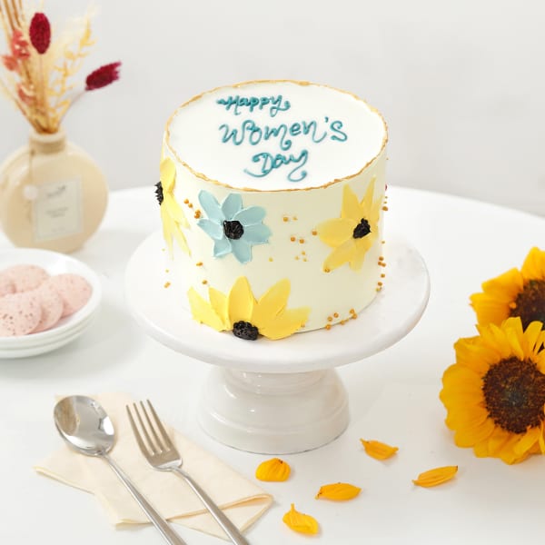 Womens Day Special Floral Cake (1 kg)