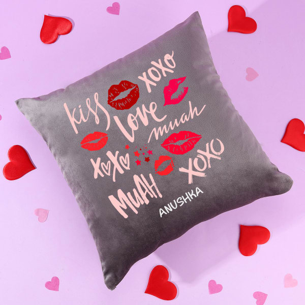 XOXO Love Personalized Cushion