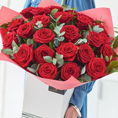 Buy/Send 24 Sumptuous Red Roses Online | IGP | NID1388103