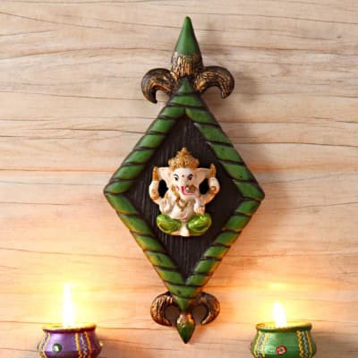 Buddhivinayak Ganesha Idol in a Green Background: Gift/Send Home and Living  Gifts Online L11018837 |