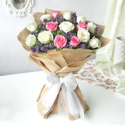 Order Charming Bunch of Roses and Statices Online at Best Price, Free ...