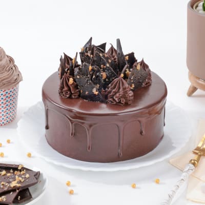 Chocolate Hazelnut Cream Cake