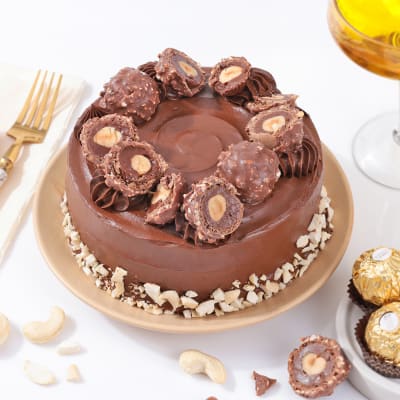 Crunchy Cashews Rocher Cake