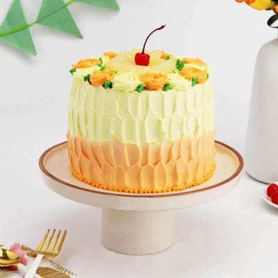 Delicious Creamy Pineapple Cake (600 Gm)