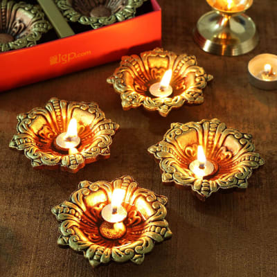 designer clay diya