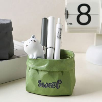 Buy/Send Desk Pen Stand Cat Single Piece Online | IGP | JVS1286802