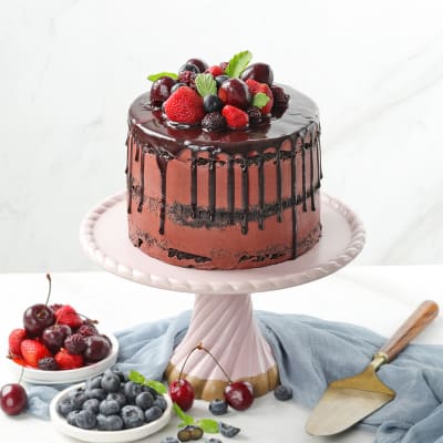 Online Loaded Love Choco Berry Cake 1 Kg Gift Delivery in QATAR - FNP