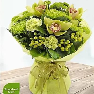 Order Emerald Green Bouquet Online At Best Price Free Delivery Igp Flowers