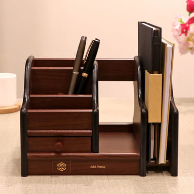 Extendable Wooden Desk Organiser Customized With Logo And Name Gift Send Business Gifts Online M11118511 Igp Com