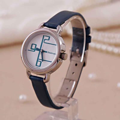 fastrack watches for girlfriend