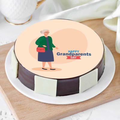 birthday cake for grandma | Grandma birthday cakes, Grandmother birthday  cake, Birthday cake