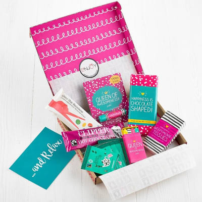 Buy/Send PAMPER HAMPER Online | IGP | IP1117200