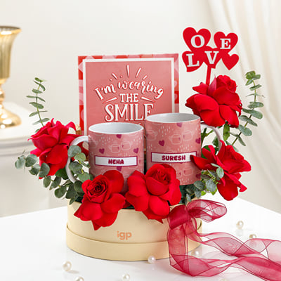 Buy/Send Personalized Love And Smiles Hamper Online | IGP | JVS1397254