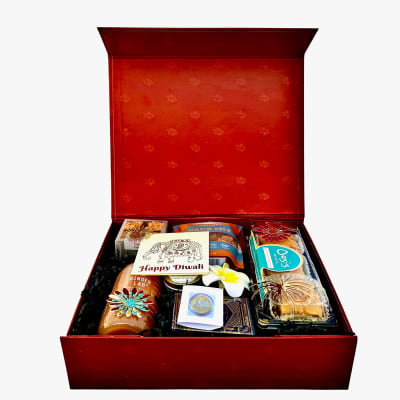 Buy/Send Red and Gold Diwali Gift Box with Premium Monarch Playing ...