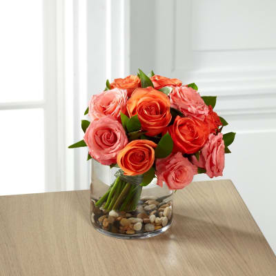 Buy/Send The FTD Blazing Beauty Rose Bouquet Online | IGP | NID1320730