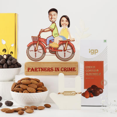 Unbreakable Sibling Bond Rakhi Hamper: Gift/Send Gourmet Gifts Online ...