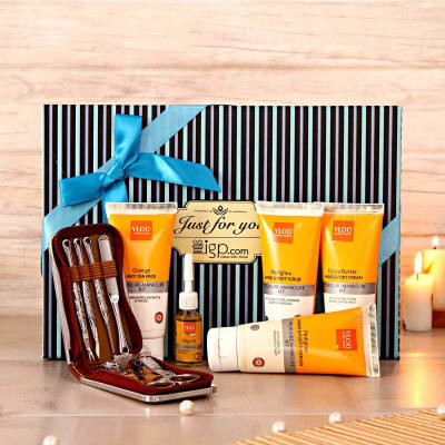 Vesting ik wil Christus VLCC Pedicure & Manicure Kit in a Gift Box: Gift/Send Fashion and Lifestyle  Gifts Online L11012228 |IGP.com