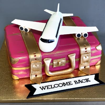 Welcome Home Cake | bakehoney.com