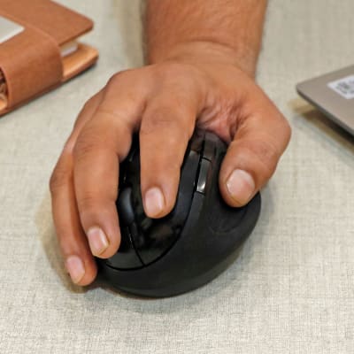 Xech Optical Wireless Mouse: Gift/Send Business Gifts Online M11124769