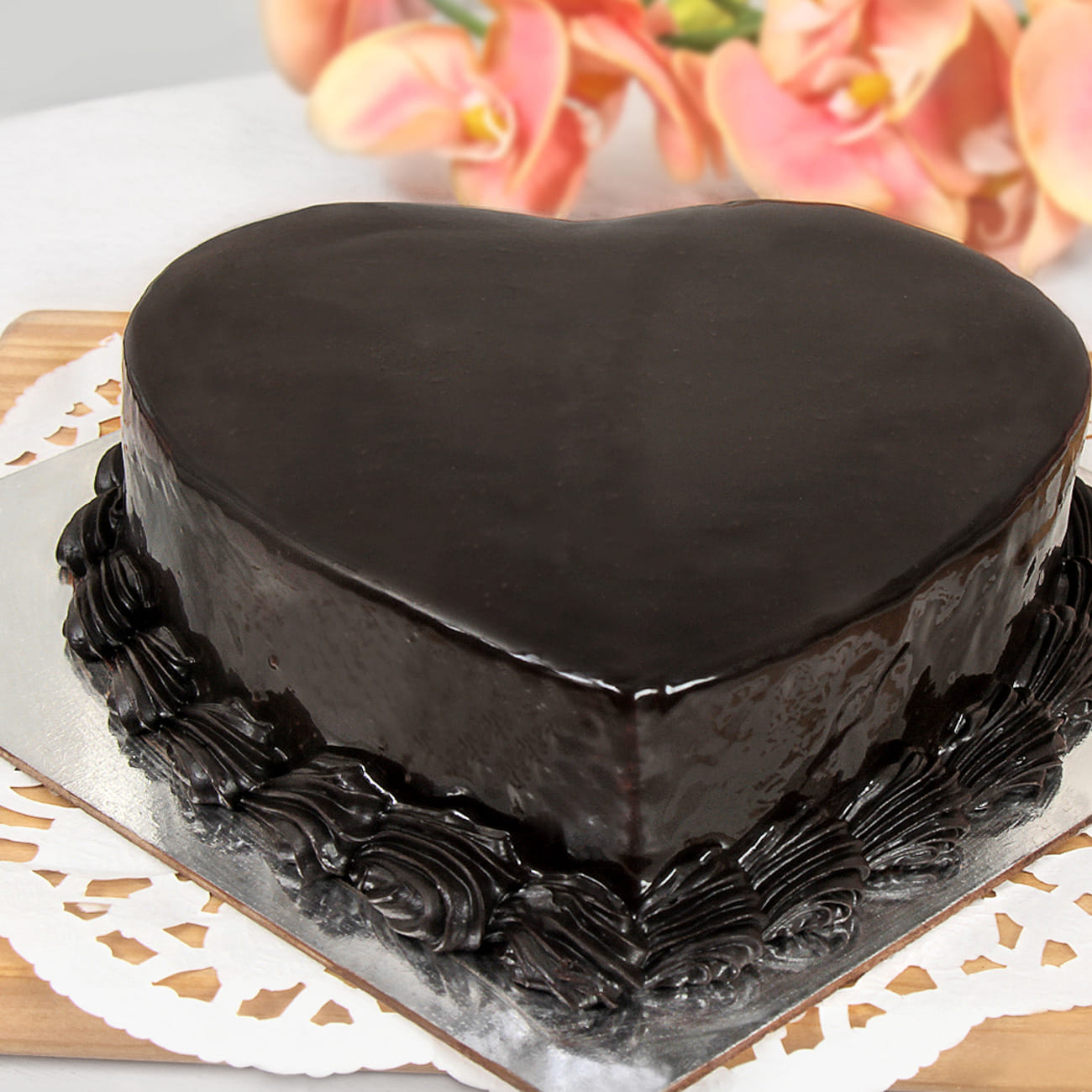 Delicious Dark Chocolate Cake (Half Kg)
