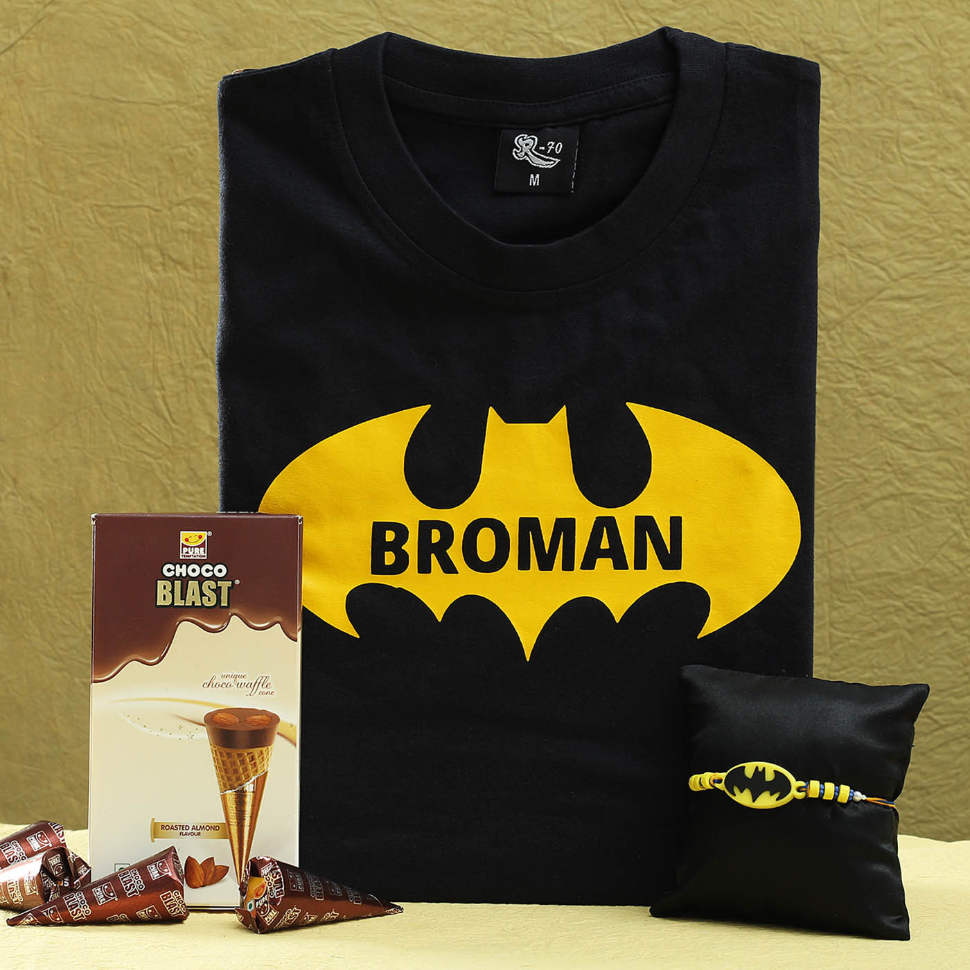 Superhero-kids-rakhi-with-black-printed-t-shirt-and-choco-blast